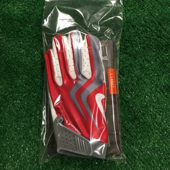 NEW NIKE MAGNIGRIP VAPOR TRAIL WR FOOTBALL GLOVES LARGE